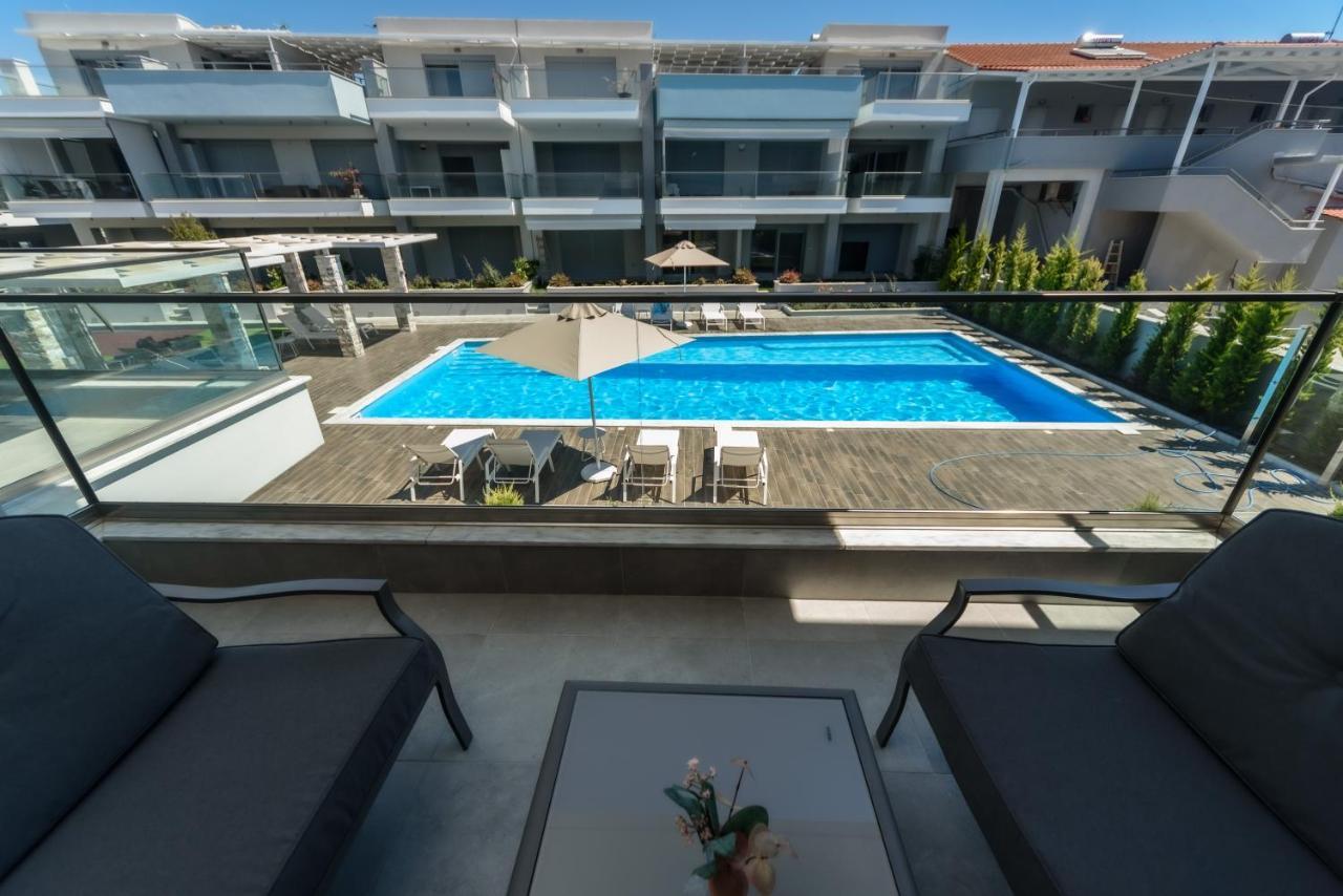 Itaka Familiy Apartments - Halkidiki Suites Com Nikiti  Eksteriør billede