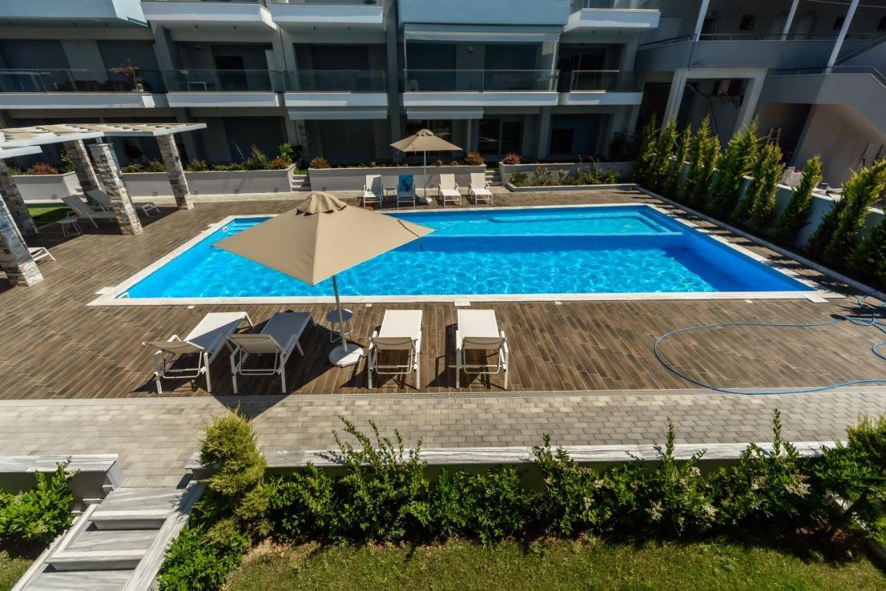 Itaka Familiy Apartments - Halkidiki Suites Com Nikiti  Eksteriør billede